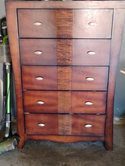 Tall Wood Dresser 5-Drawer Chest