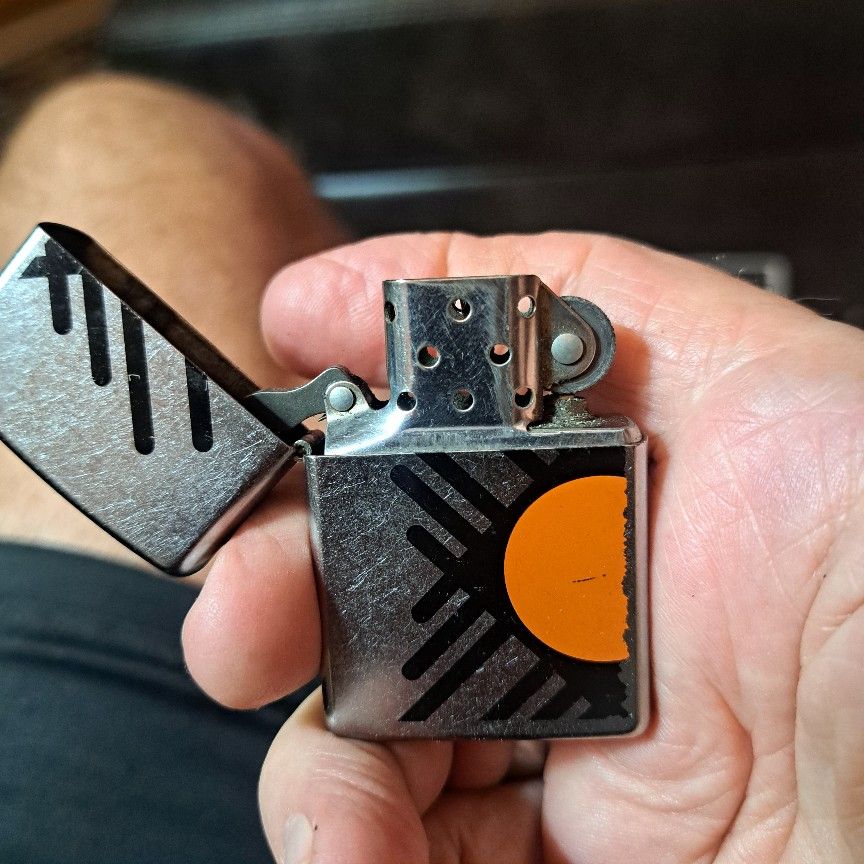 Zippo Lighter Excellent Condition