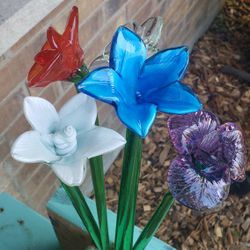 Flowers -Glass Perfect For Gardens