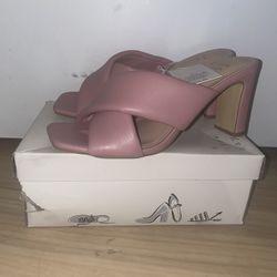 Brand Target Heels With Extra Padding Size 7.5