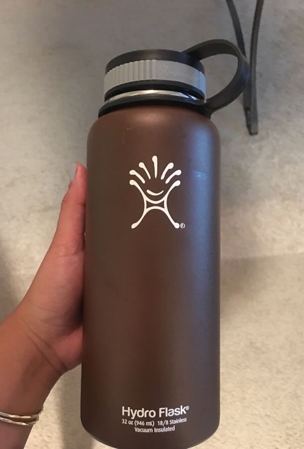 Hydro Flask 32oz Bottle Wavey Chocolate Brown