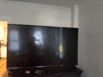 LG UHD SMART TV 65 INCH