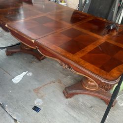 Free Table 