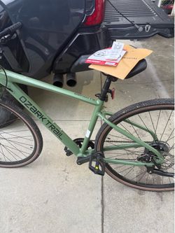 700 C G.1 explorer gravel bike