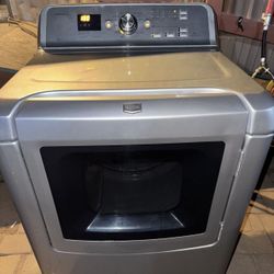 Dryer Electric Maytag Bravos 