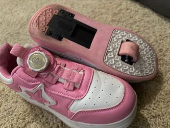 Skate shoes