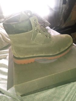 Timberlands Brand New Olive Green Sz 11