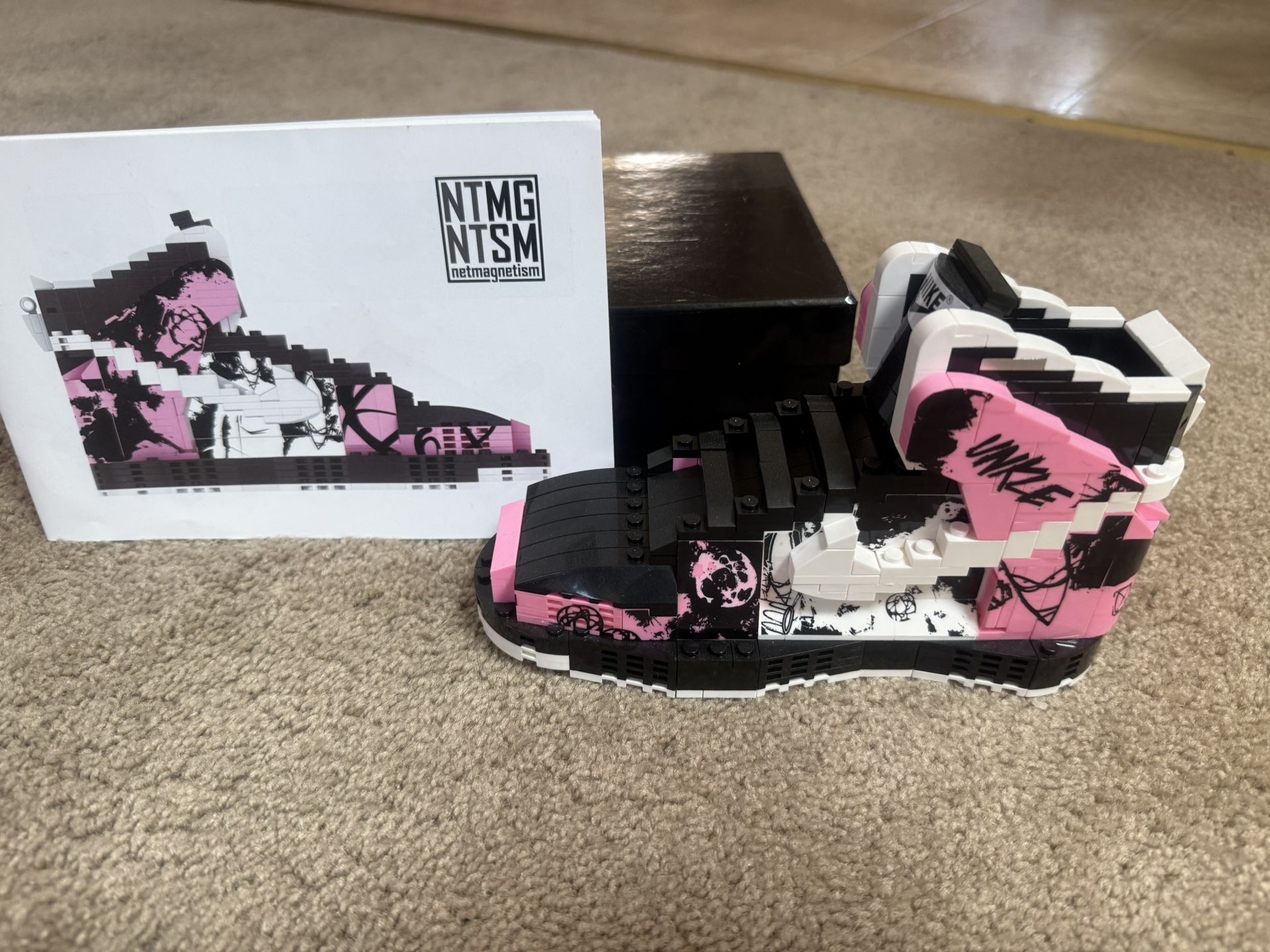 BRICKS NIKE FUTURA2000- Built- Comes with box + Building instruction's