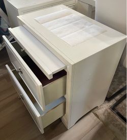 🔥🔥Beautiful  night stands. Yours for only $15 each !!🔥🔥