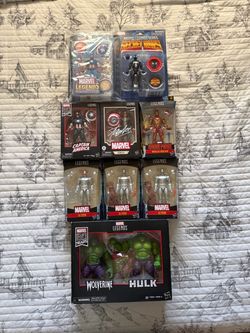 HASBRO MARVEL LEGENDS AVENGERS HULK IRON MAN THOR CAPTAIN AMERICA THANOS ULTRON DISNEY MAFEX MEZCO FIGUARTS BANDAI SPIDER MAN SUPERMAN BATMAN DC COMIC