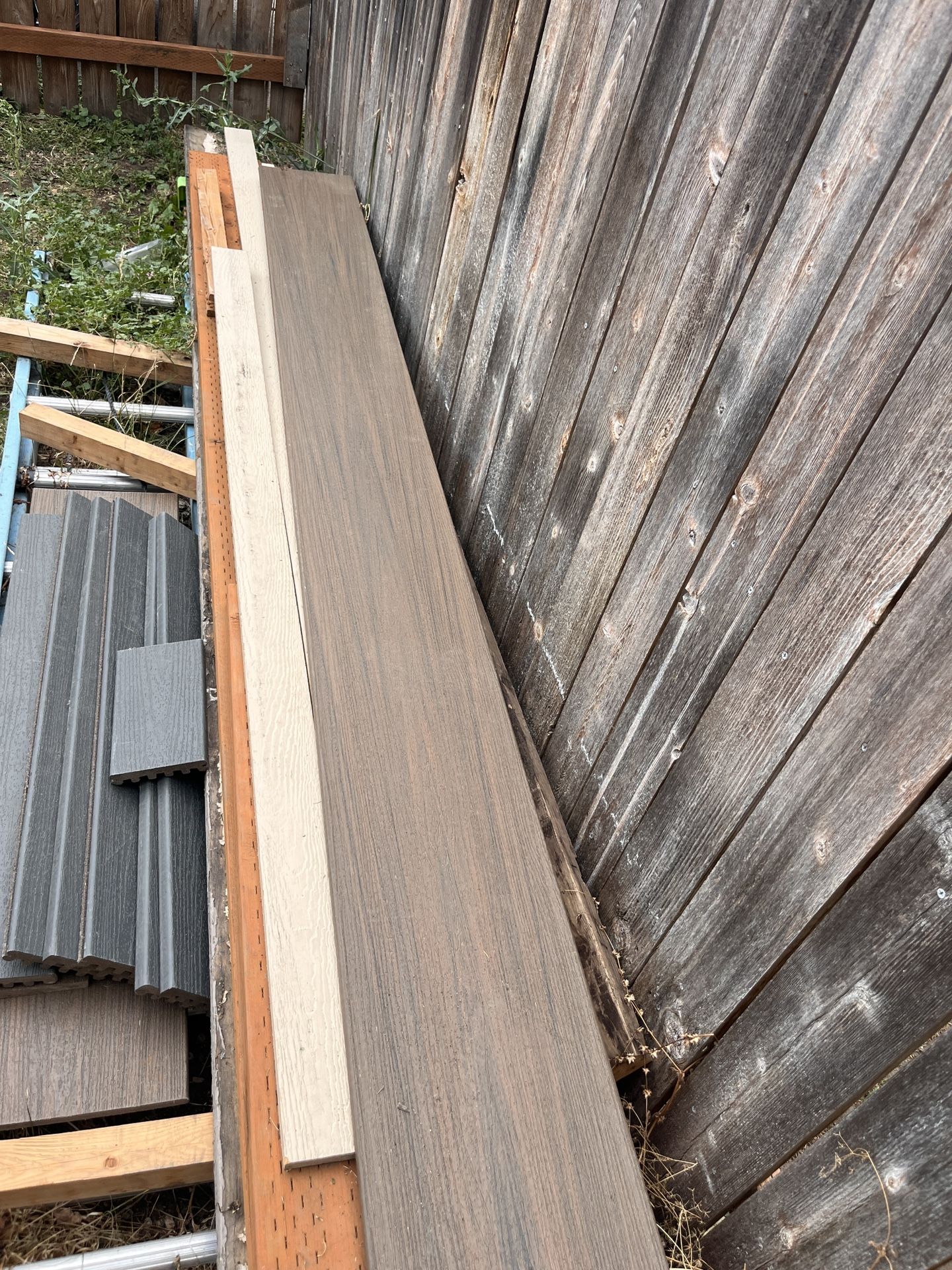 Trex Fascia (clam Shell) And Deck Boards