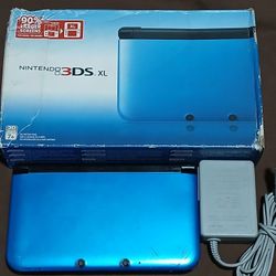 Nintendo 3DS XL With Charger And Games Inside 