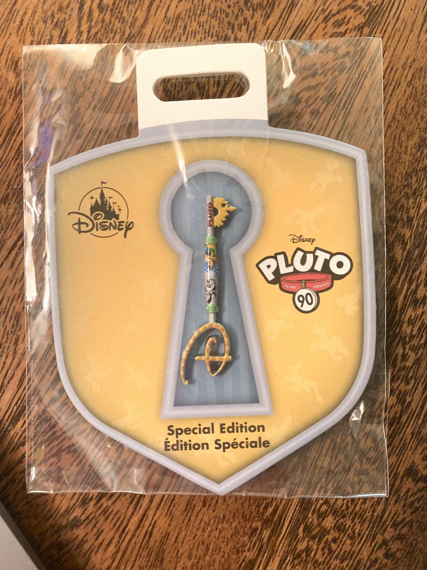 Disney Pluto pin