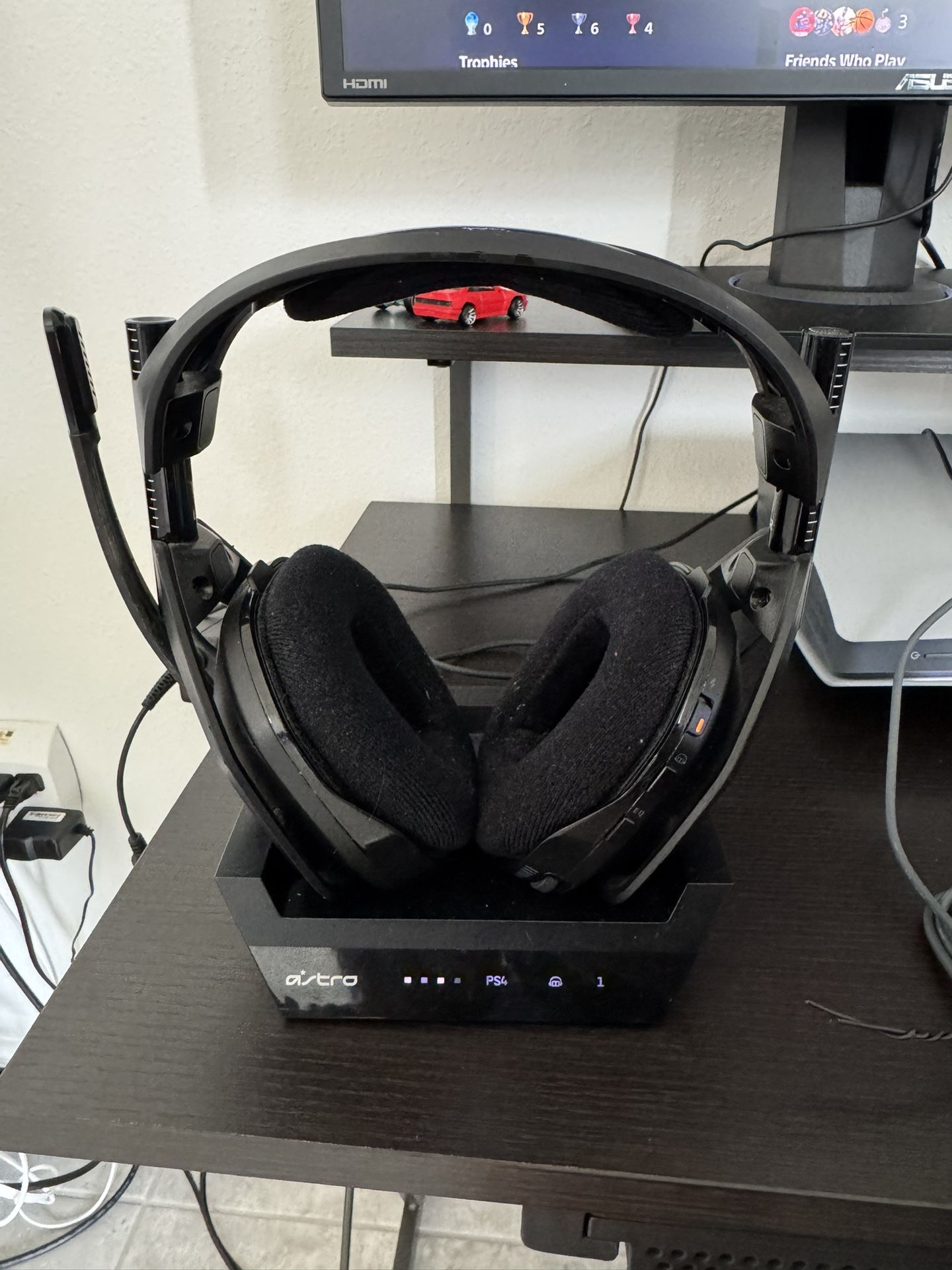 Astro Gaming - A50 Gen 4 Wireless Gaming Headset for PS5, PS4 - Black
