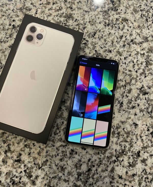 Apple iPhone 11 Pro Max - 256GB - Silver (Unlocked) for Sale in Atlanta, GA - OfferUp