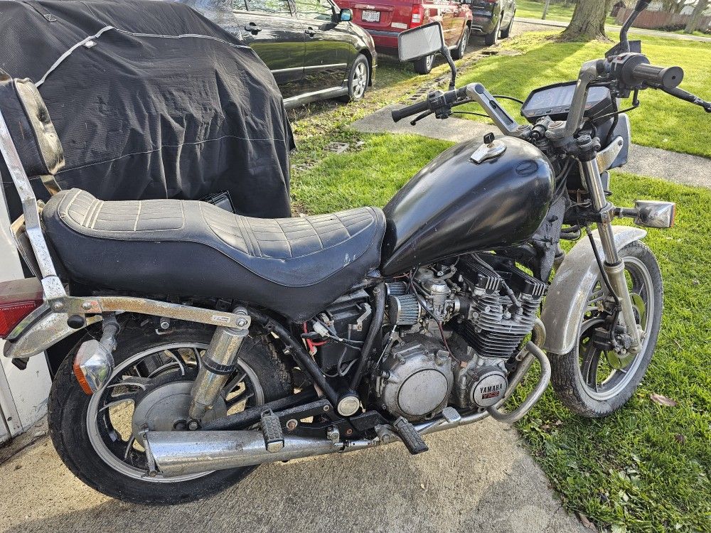 1983 Yamaha Xj750 maxim