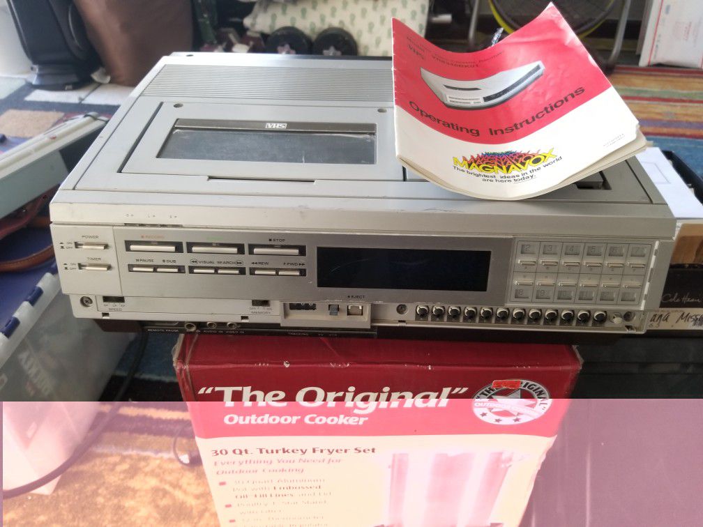 Vintage Hitachi VHS Player Recorder with Orginal Manual. $30 Pickup in Oakdale