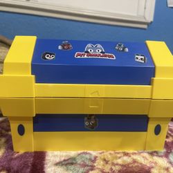 Pet Simulator X Collector Chest Bundle – Plushies & Mini Figures Set