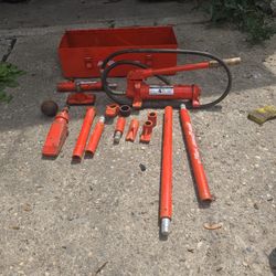 4 Ton Hydraulic  Pump and Accessories 