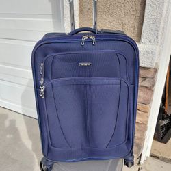 Samsonite Travel Suitcase 