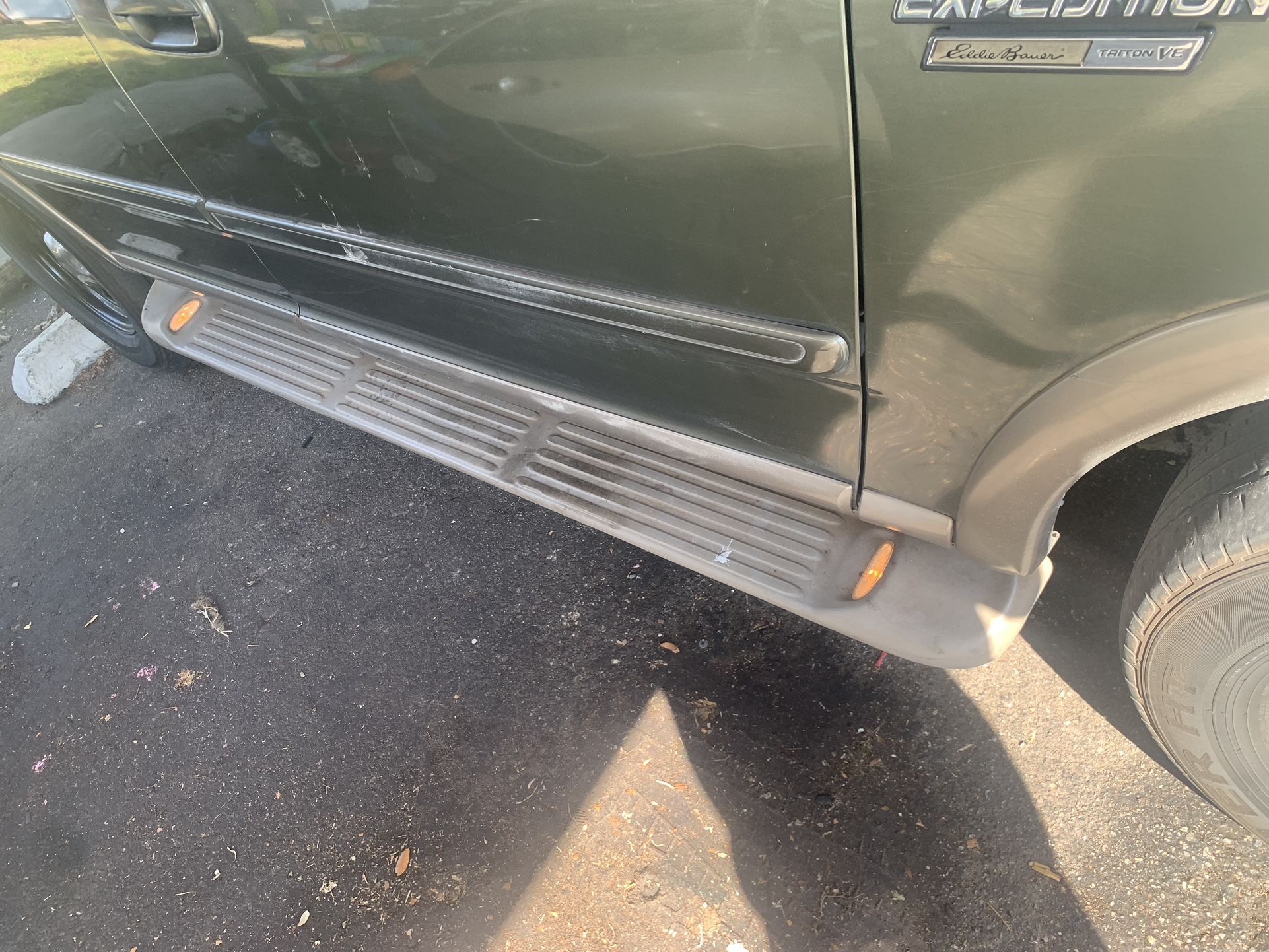 Eddie Bauer Expedition Running Boards