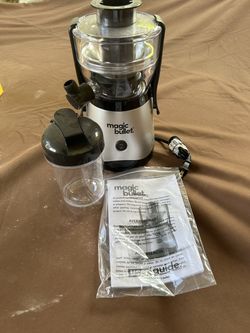 Brand new Magic Bullet Mini Juicer with manual