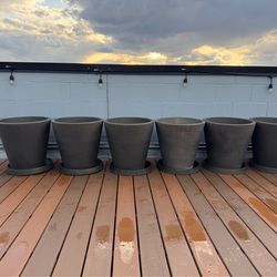 6x Crescent Garden 20” Planters + Matching Saucers (Slate)