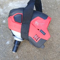 Milwaukee 12v Palm Nailer