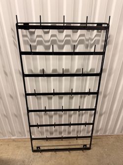Black Metal Wall-Mount Mug Rack