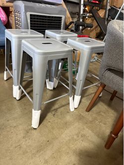 Flash Furniture Cierra Industrial Metal Stackable Counter-Height Bar Stool without Back, Silver, 4-