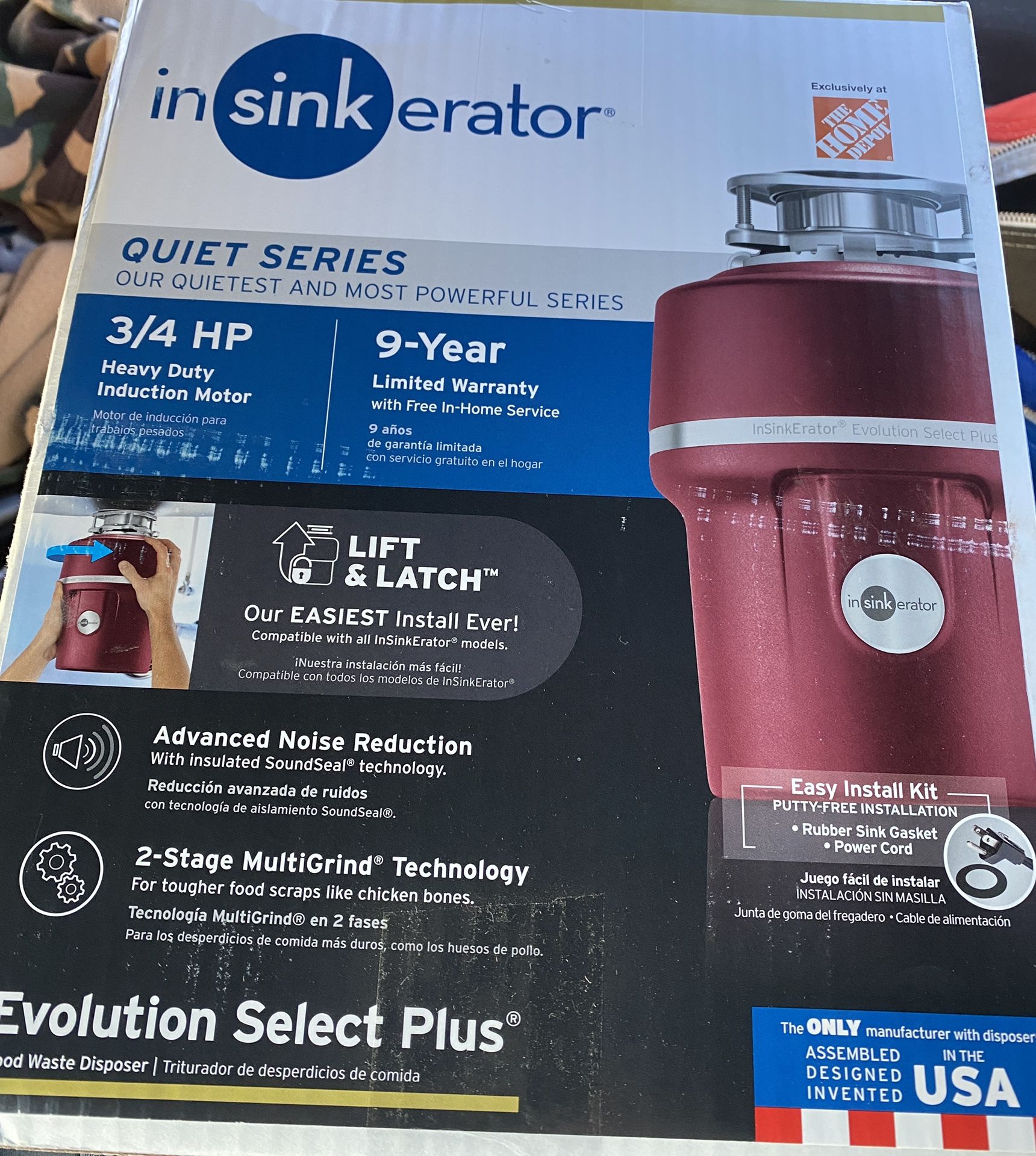 InSinkErator Evolution Select Plus Lift & Latch Quiet Series 3/4 HP Continuous Feed Garbage Disposal with Power Cord Kit