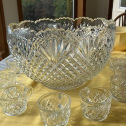 Fine Lead Crystal large punch bowl with 12 cups