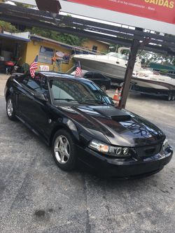 2004 FORD MUSTANG