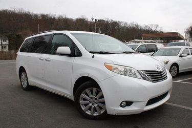 2013 Toyota Sienna