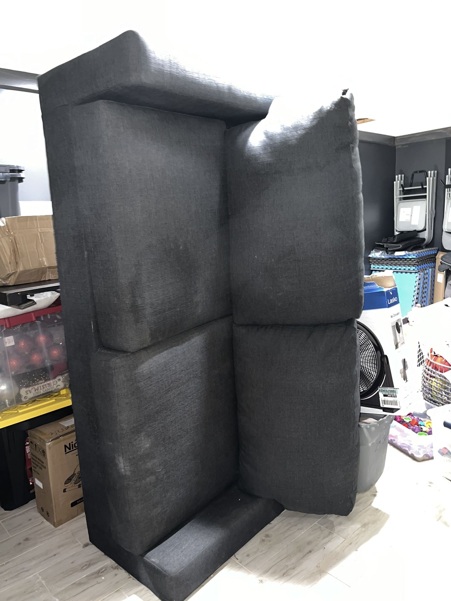 Couch With Pull Out Bed