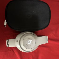Beats Studio Pro