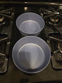 Pet bowls