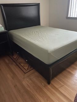 Full Bed and Mattress
