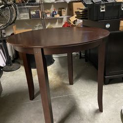 High Top table W/ Chairs 