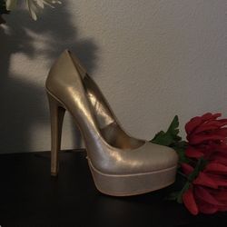 Gold size 71/2