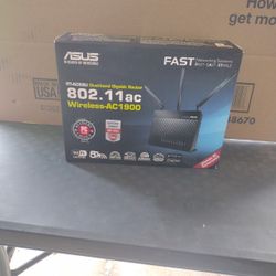 Asus RTAC1900 Wireless Router 