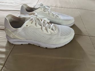 Tennis under size 10 women