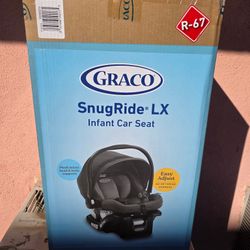 New Infant Car seat 