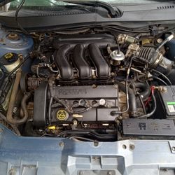 2000 Ford Taurus