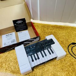 Trade Or OBO Akai MPK Mini MPC