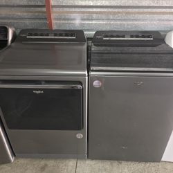 Whirlpool  Washer Removable Agitator  And Matching Dryer Electric 