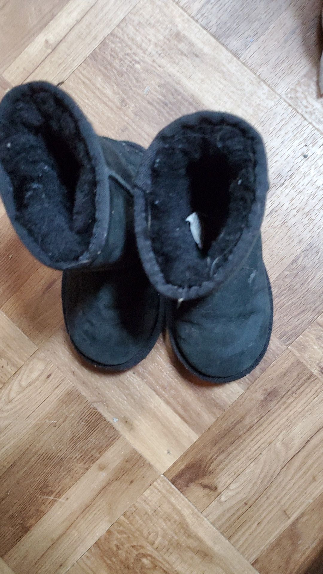 Ugg boots size 9 girl black boots