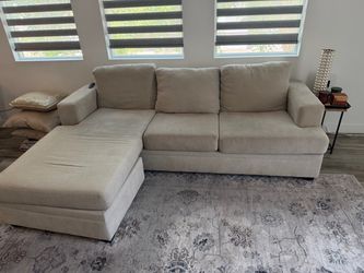 Couch with chaise