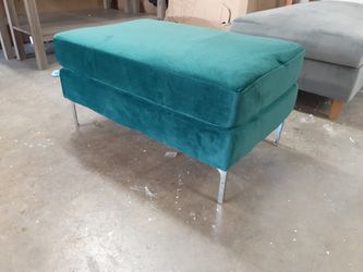 New velvet green OTTOMAN
