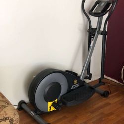 Gold’s Gym Stride Trainer 300 Elliptical